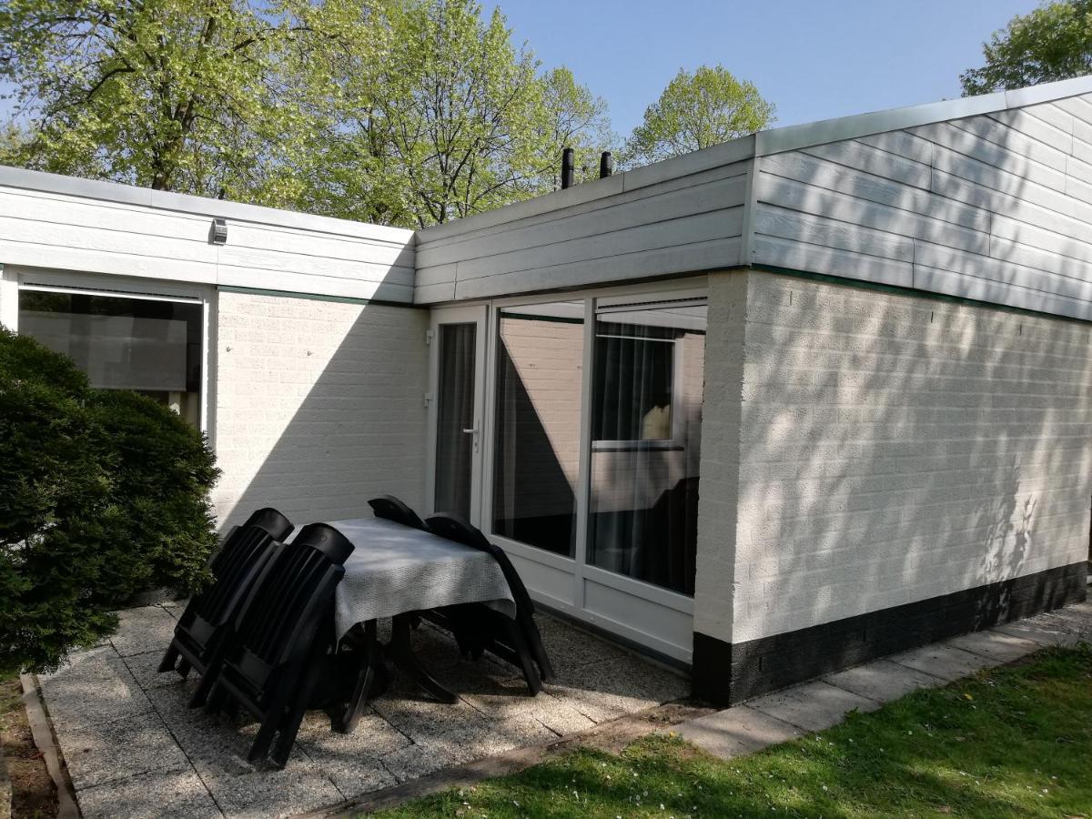 Rustige, Gelijkvloerse Vakantiewoning Met 2 Slaapkamers In Simpelveld, Zuid-Limburg Luaran gambar